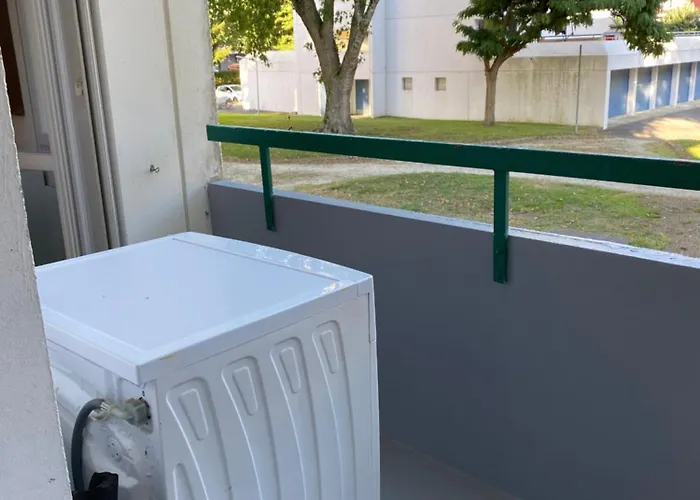 Lejlighed T3 Avec Grande Terrasse Et Parking Pau