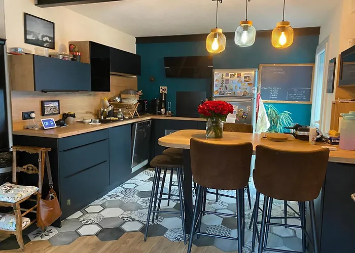 T3 Avec Grande Terrasse Et Parking